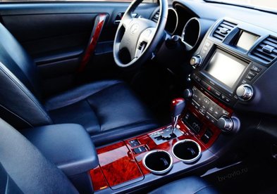 Автомобиль на свадьбу № B4243 - Транспортная компания Bon Voyage