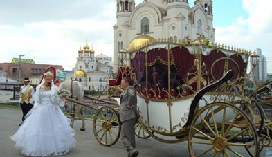 Лимузин на свадьбу № Е4235 - Транспортная компания ЕкатеринбургАвто