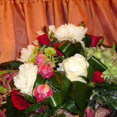 Цветочная композиция А2484 - Мастерская флористики и декора Анютины глазки