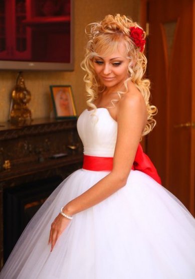 Свадебная прическа Е15421 - Стилист-визажист Евдокимова Елена, Горбунова Елена