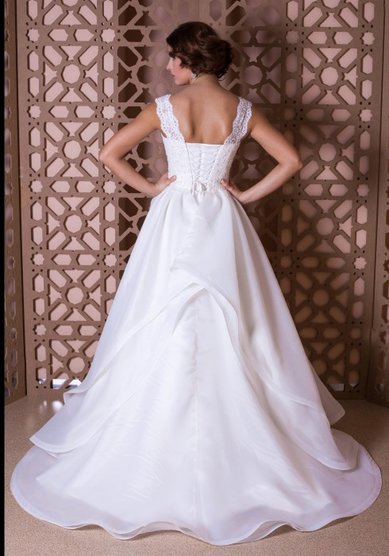 Свадебное платье IRANIA-C39873 - Свадебный салон CELEBRITY