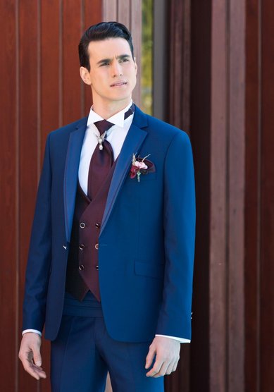 Свадебный мужской костюм R3201 - Салон мужских костюмов Renzo Rinaldi